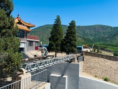 -十三陵水库