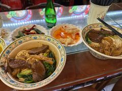 -金杨拉面王小吃面馆·牛三宝面·红烧牛肉粉