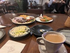 -Uncle Kosto科斯托·中东菜