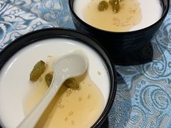手工自制酸奶-巴扎美食·新疆菜·西域歌舞表演餐厅(新疆大厦店)