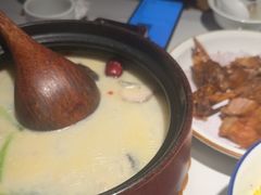 -老阿爸鲜鱼土菜(园区永旺店)