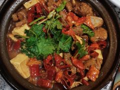 肥肠臭豆腐砂锅-南京大牌档(三阳广场苏宁店)