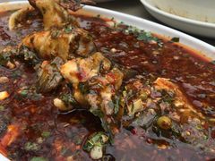 藿香钳鱼-月圆霖特色农家乐