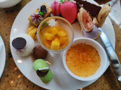 -松山湖凯悦酒店·Café自助餐厅·周末火舞秀表演