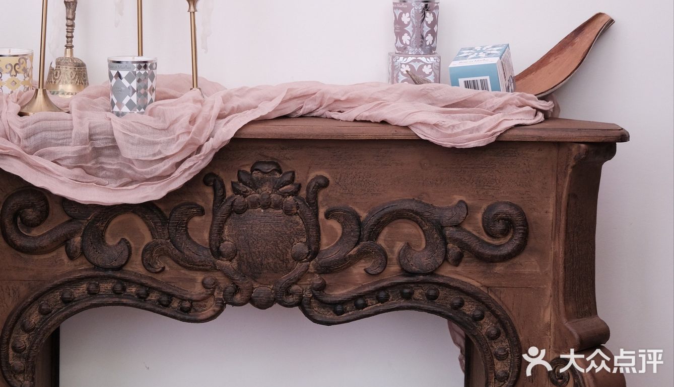 MoonLight Cafè月白｜风中一朵白白的云