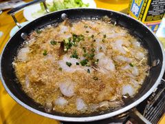 -国庆鱼头鱼尾馆(盛世华庭店)
