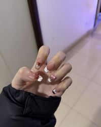 -晨·艺美甲美睫