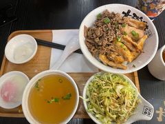 -熊吞·大碗丼烧肉饭(济宁万达广场店)