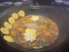 -鱼窝棚柴火铁锅炖(富山屯店)