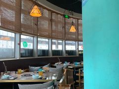 -三人行骨头王火锅(长寿店)