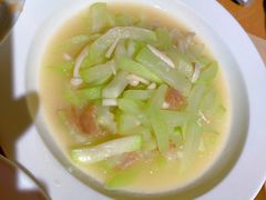 -荣小馆(椒江青悦城店)