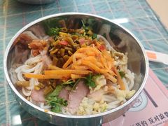 -红鼻子桂林米粉(金唐新光界店)