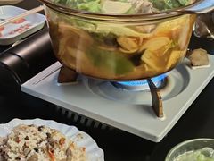 -满格嗦新疆椒麻鸡火锅.炒米粉(川大江安校区店)