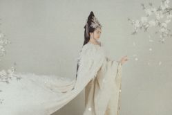 -盘子女人坊生日照·摄影馆(华强店)