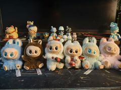 -泡泡玛特POPMART(上海环球港店)