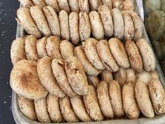 芝麻烧饼-李小老烧饼(常营民族家园店)