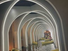 -涨巢·潮玩水疗局