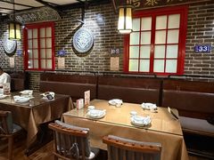 -东口码头·烧鸽子·鱼头泡饼·地方菜(金鹰悦城店)
