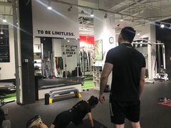 -汗水空间私教健身连锁(SM广场店)
