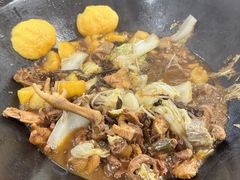 -粘豆包柴火铁锅炖