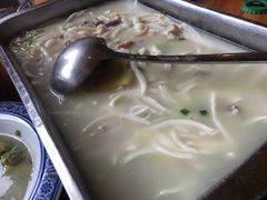 -钟掌勺忘不了地道湘菜(新天地假日广场店)