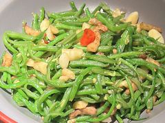 -鸽子侯·家宴·平价海鲜(市图书馆店)