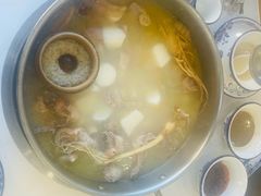 -朴小妹人参鸡汤火锅(长白山万达店)