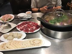 -胡须佬鸡煲四季火锅店(石厦西村直营店)