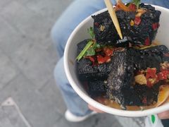 -黑色经典臭豆腐·湖南特产(步行街店)