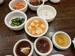 -萨拉伯尔(燕莎友谊商城店)