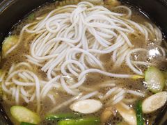-桥香园过桥米线(国贸店)