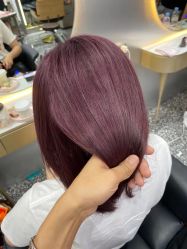 -Tloml salon
