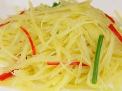 酸辣土豆丝-东兴饭店