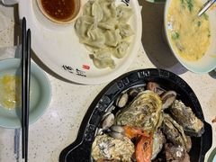 -巧克力渔家.小船海鲜胶东菜(万平口店)