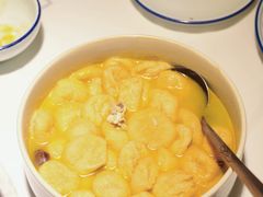 鸡汤烩鱼饼-客家大院·非遗赣南客家菜(郁孤台店)