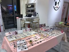 -肆兮眼镜·蔡司·徕卡战略合作店(大坪店)