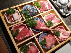 九宫格烧肉拼盘-吉屋烤肉(八宝街店)