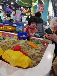 点击看大图 -卡通尼乐园(银泰店)