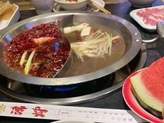 -沸炉重庆老火锅(军事博物馆店)