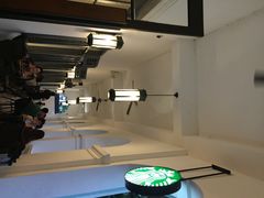 星巴克(沙面店)-星巴克臻选(广州沙面店)