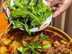 -郭婆婆疯子鸡·土货江湖菜馆
