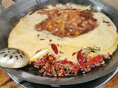-黄潇洒老火锅(九眼桥宏济巷店)