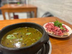 -榕江牛瘪牛肉火锅