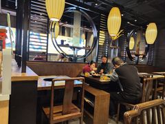 -呷哺呷哺 小火锅 (浦东新欧尚超市店)