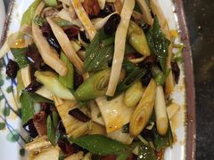 -瑞杰烧烤店·24小时营业(山东路店)