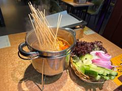 -喝丢一只鞋海鲜烧烤·海肠捞饭(东关街店)