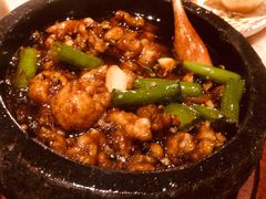 石锅杭椒牛蛙-桂满陇-西湖船宴(西单大悦城店)
