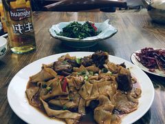 -壹阁胡羊焖饼(特色小吃街店)