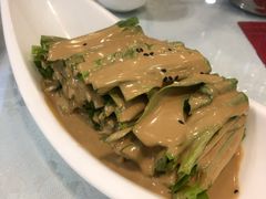 麻酱油麦菜-东四民芳餐厅(世茂工三店)
