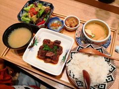 秘制牛腩饭定食-七福日本料理